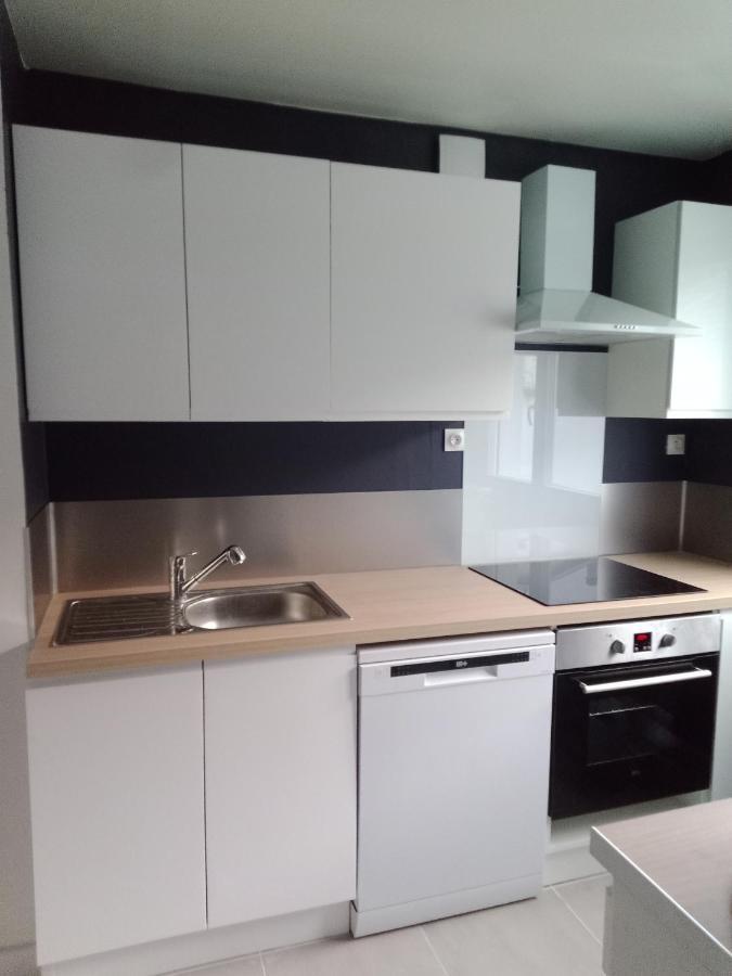 Appartement Au Rdc Avec Une Terrasse ルルド エクステリア 写真