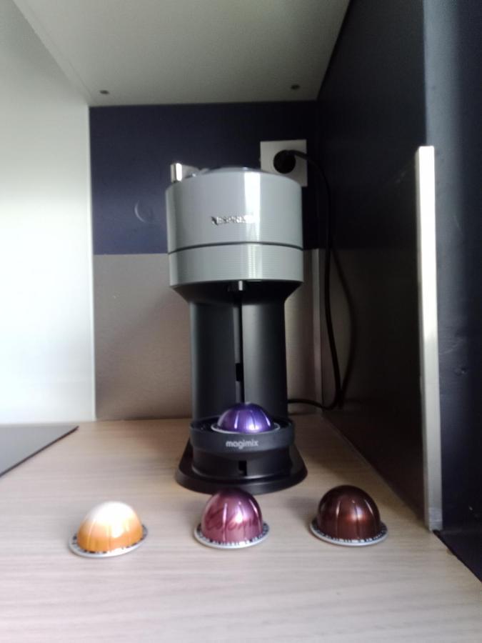 Appartement Au Rdc Avec Une Terrasse ルルド エクステリア 写真